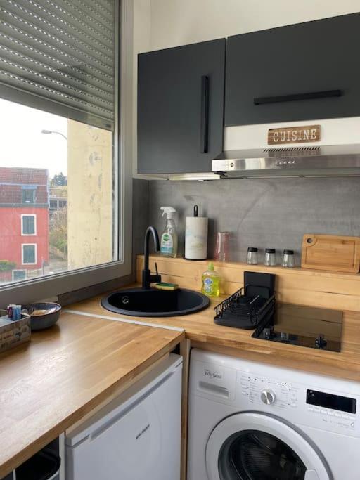 Montbéliard Superbe Studio Cosy Et Atypique 3 Etoiles מראה חיצוני תמונה