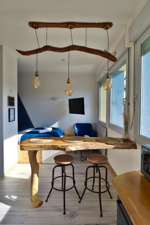 Montbéliard Superbe Studio Cosy Et Atypique 3 Etoiles מראה חיצוני תמונה